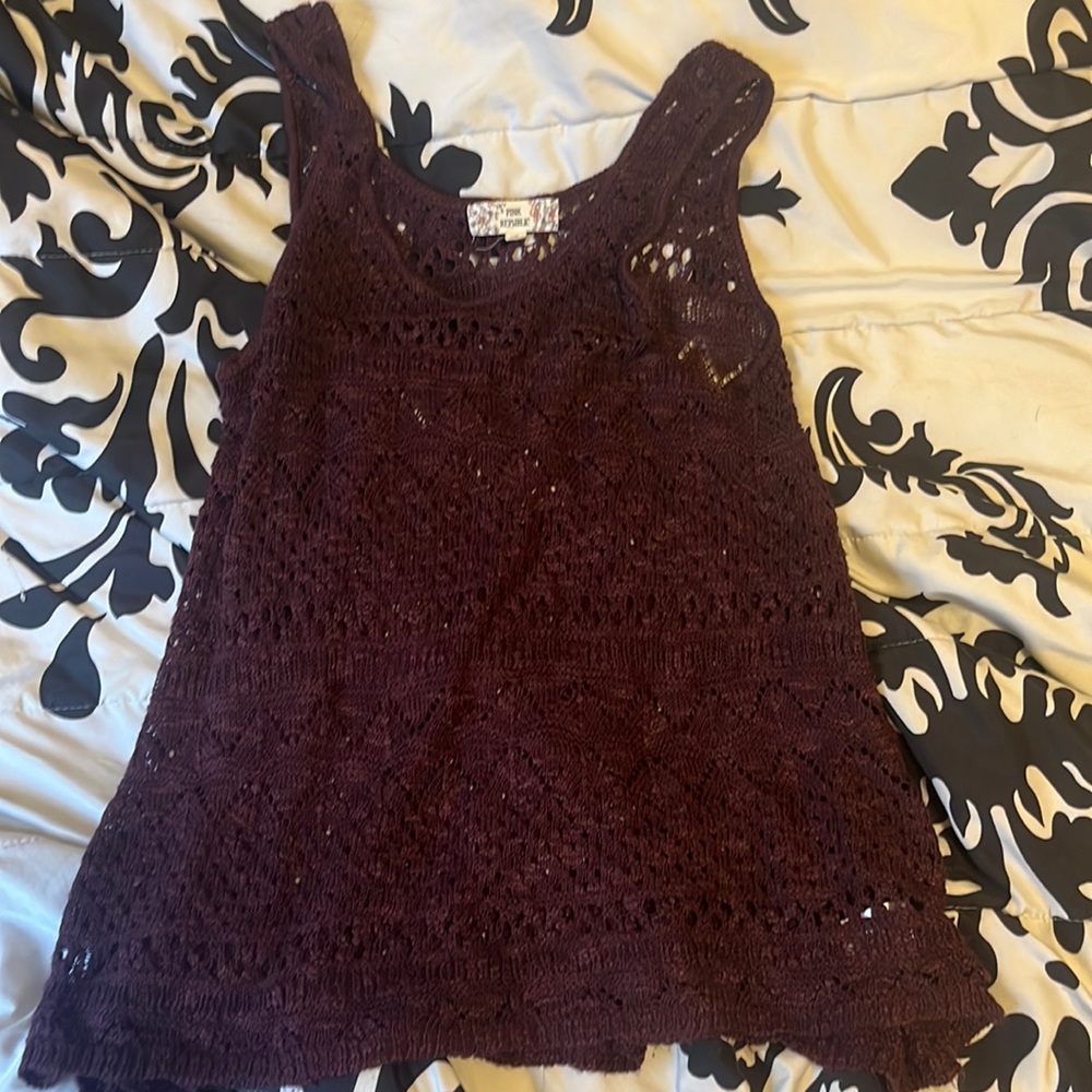 Dark purple see through tank top, loose fit, Size Medium, Pink Republic